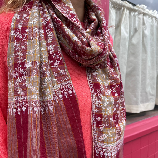 Yaser Shaw Small Embroidered Shawls