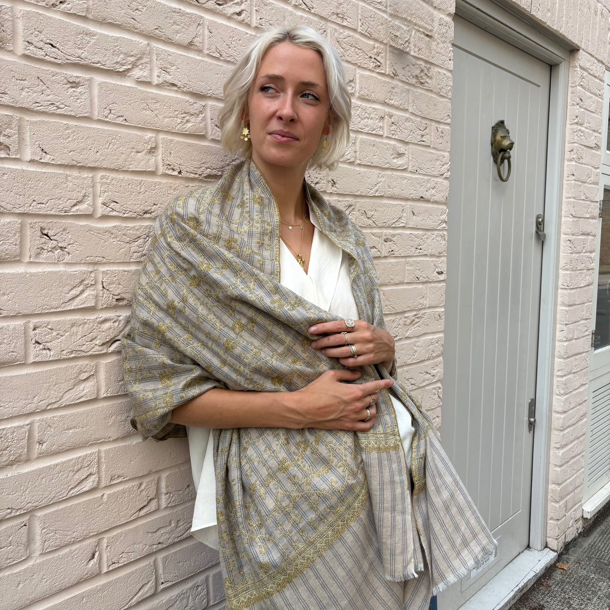 Yaser Shaw Embroidered Shawl - Pink/Green